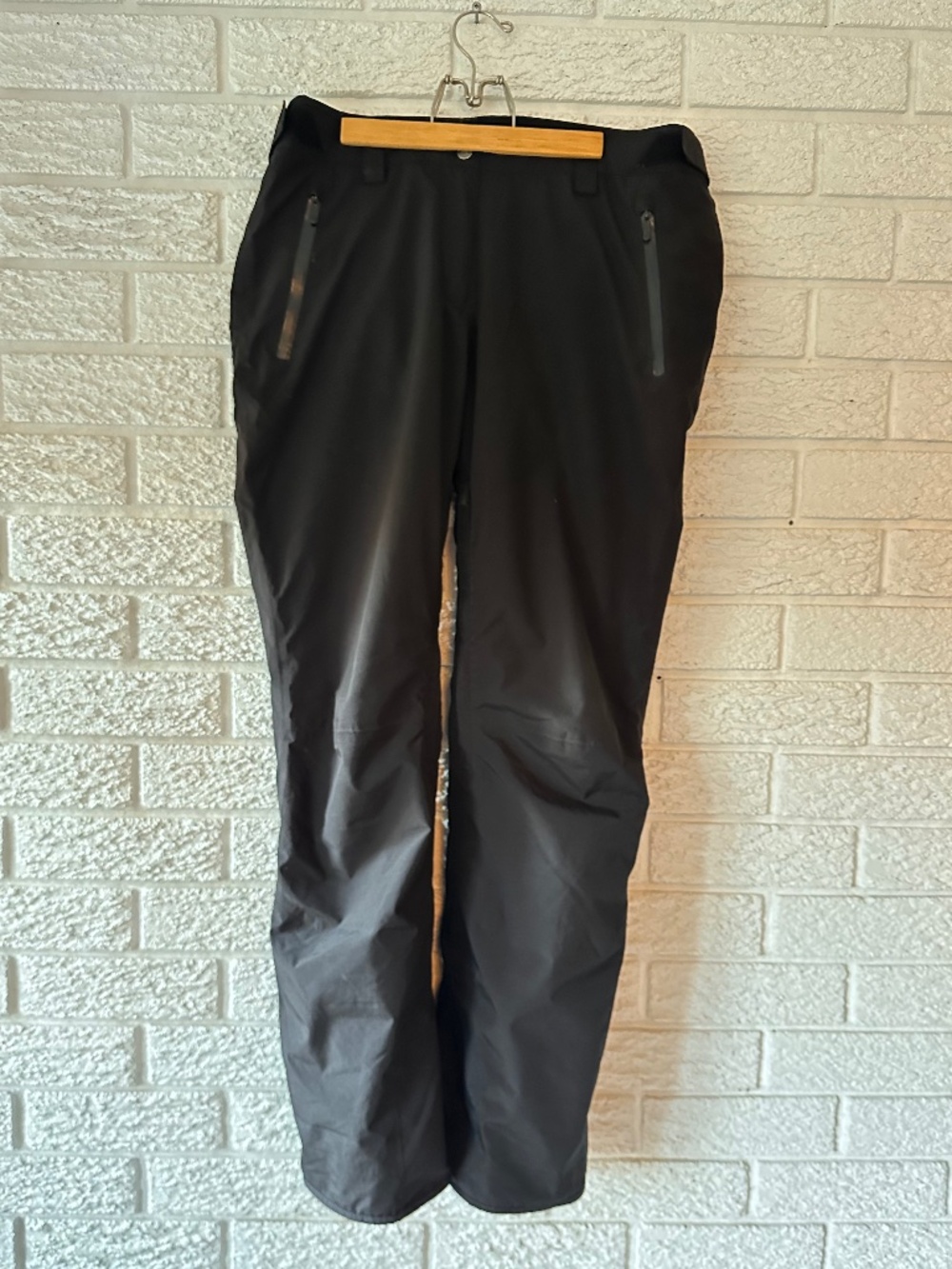 Helly Hansen Women's Legendary Insulated Ski Pants- Large